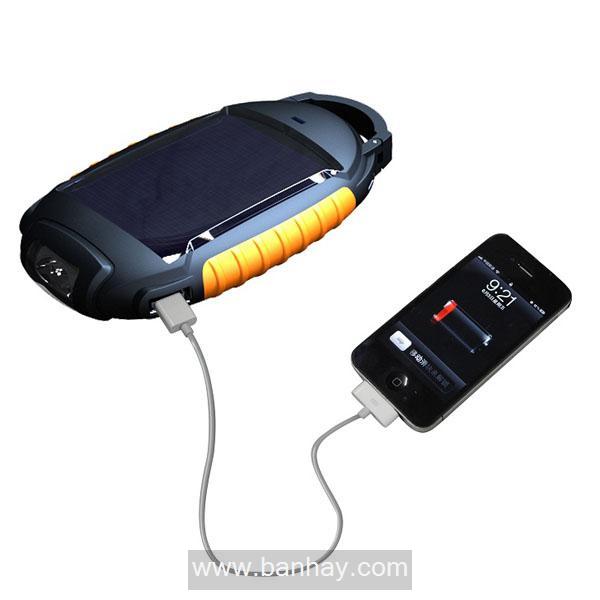 Đèn Pin LED năng lượng mặt trời